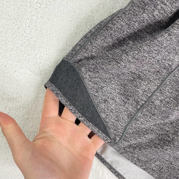 Lululemon Hotty Hot Low-Rise Lined Short 4” - 4 - Picture 4 of 9